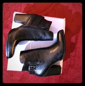 Women's Vegan Leather Ankle Boot